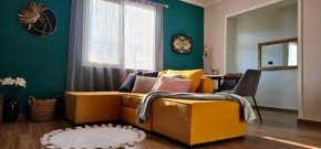 Nuçi's Place 2, sunny apartment with balcony near Blloku